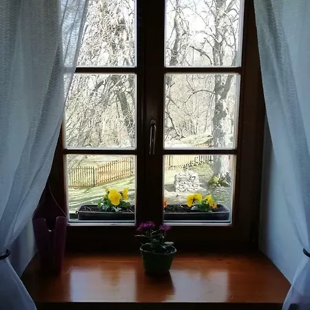 شقة Apartman Horice Na Sumave *
